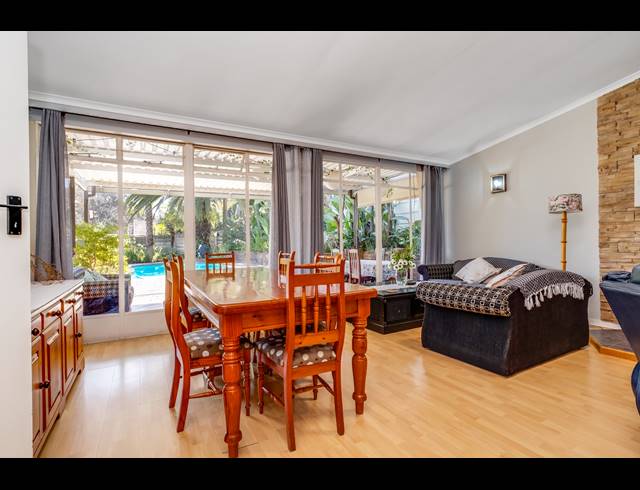 5 BEDROOM HOUSE FOR SALE IN ROBINDALE
